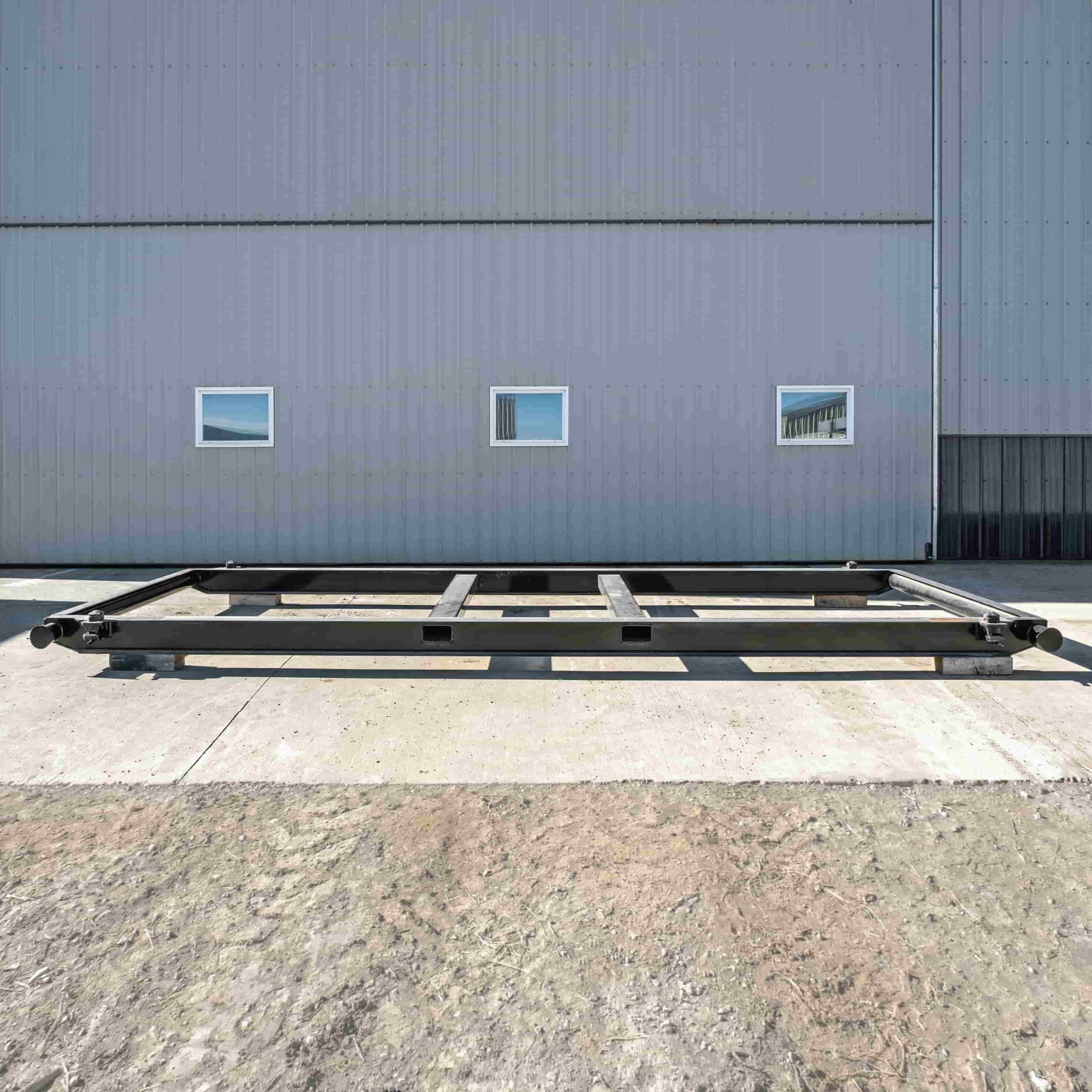 20’ Skid w/ Twist locks “Non Grated” - Tupcan Pty Ltd